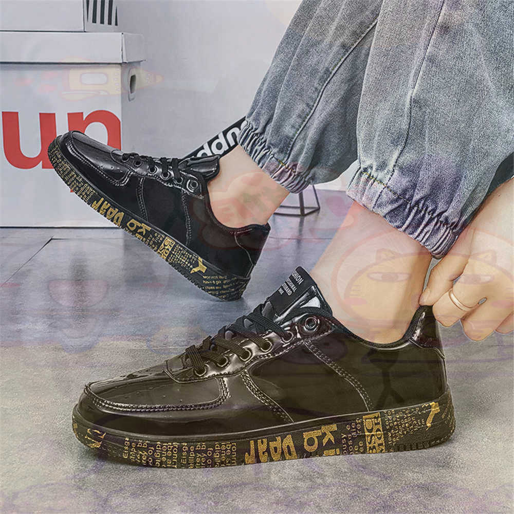 Round Foot Size 45 Sneakers Wh - Street Fashion Canada review and price